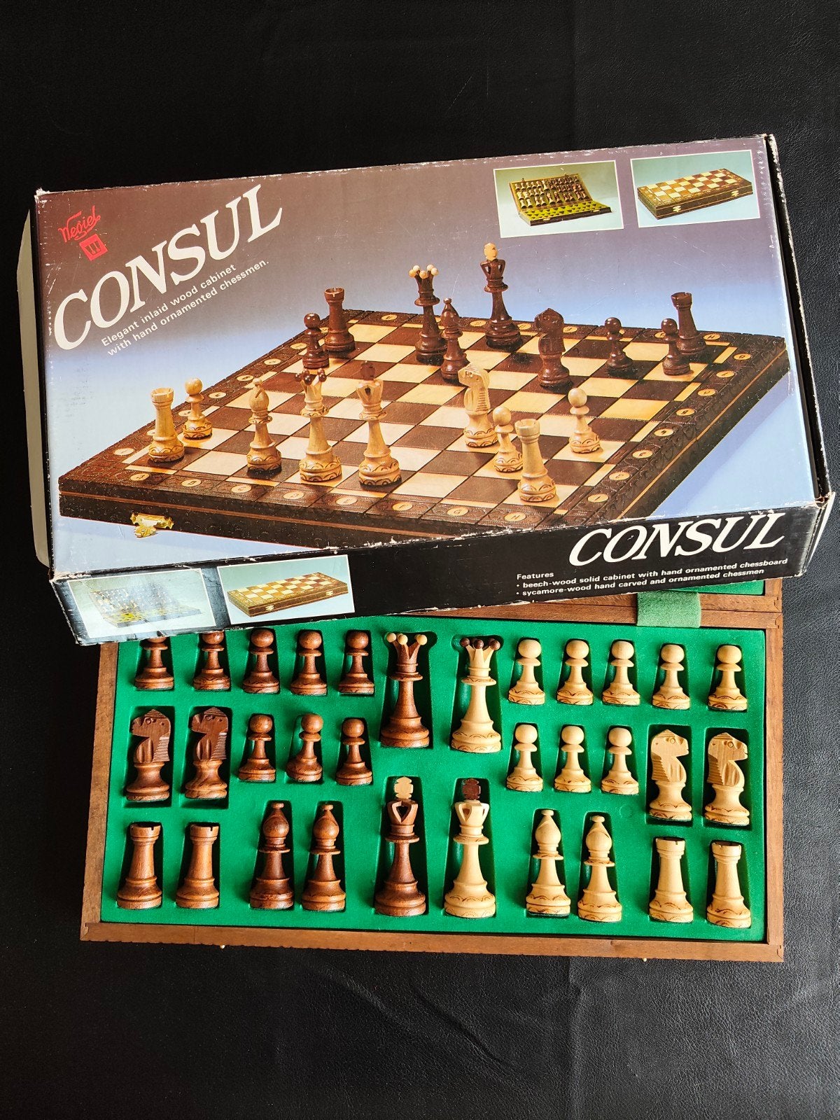 Prachtig Houten Schaakspel Consul, handgesneden & Inklapbaar, Een of twee spelers, Ophalen of Verzenden, Zo goed als nieuw