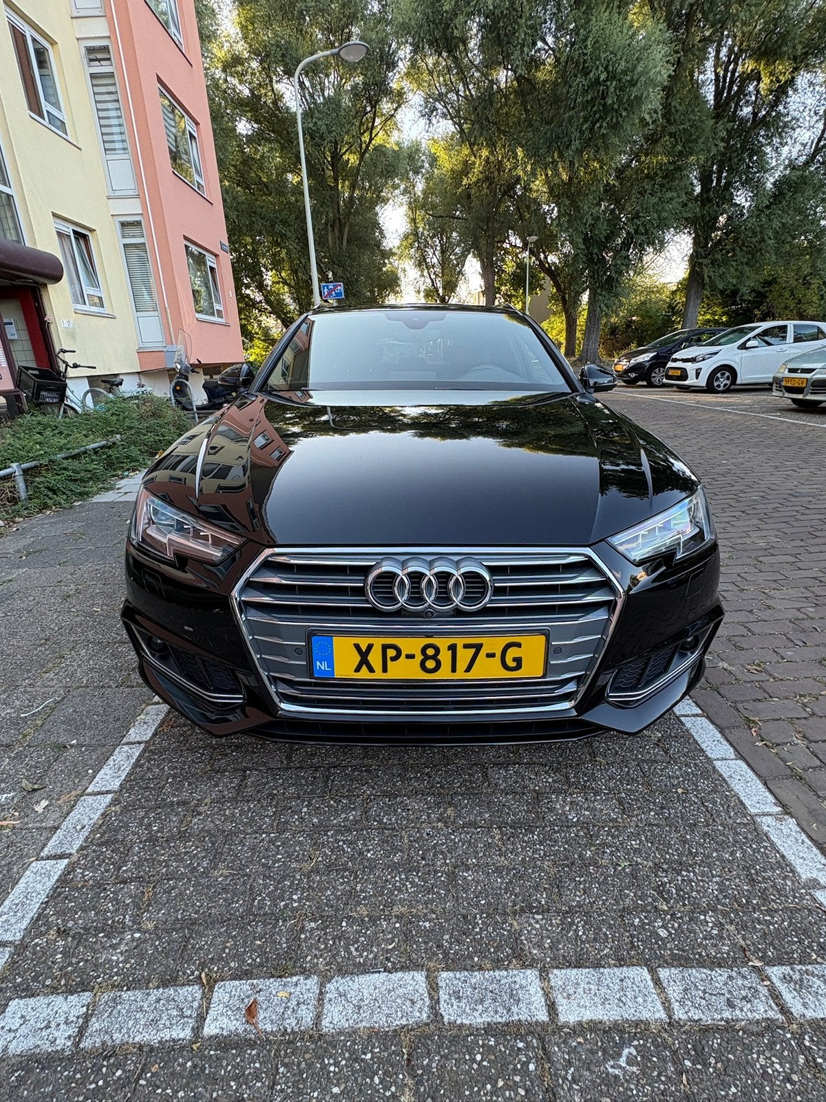 Audi A4 2.0 Tfsi Ultra 140KW AV S-t7 2016 Zwart, Auto's, 1984 cc, 1435 kg, A4, Zwart