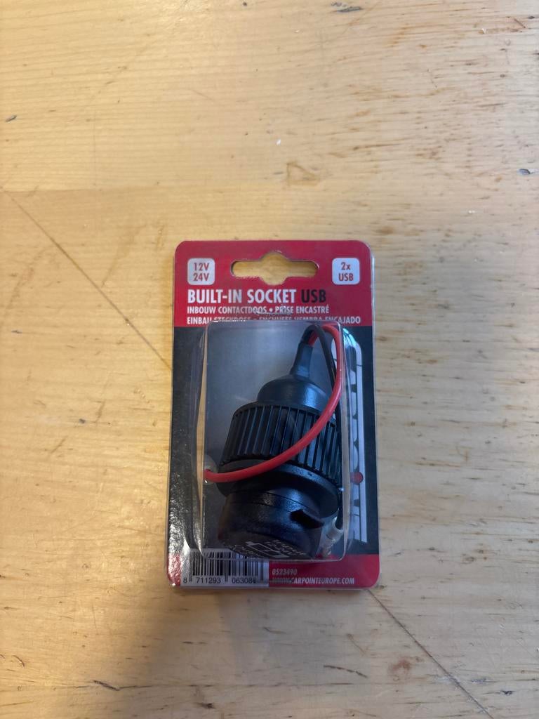Inbouw USB-aansluiting 12V/24V met 2x USB-poorten, Ophalen of Verzenden, Nieuw
