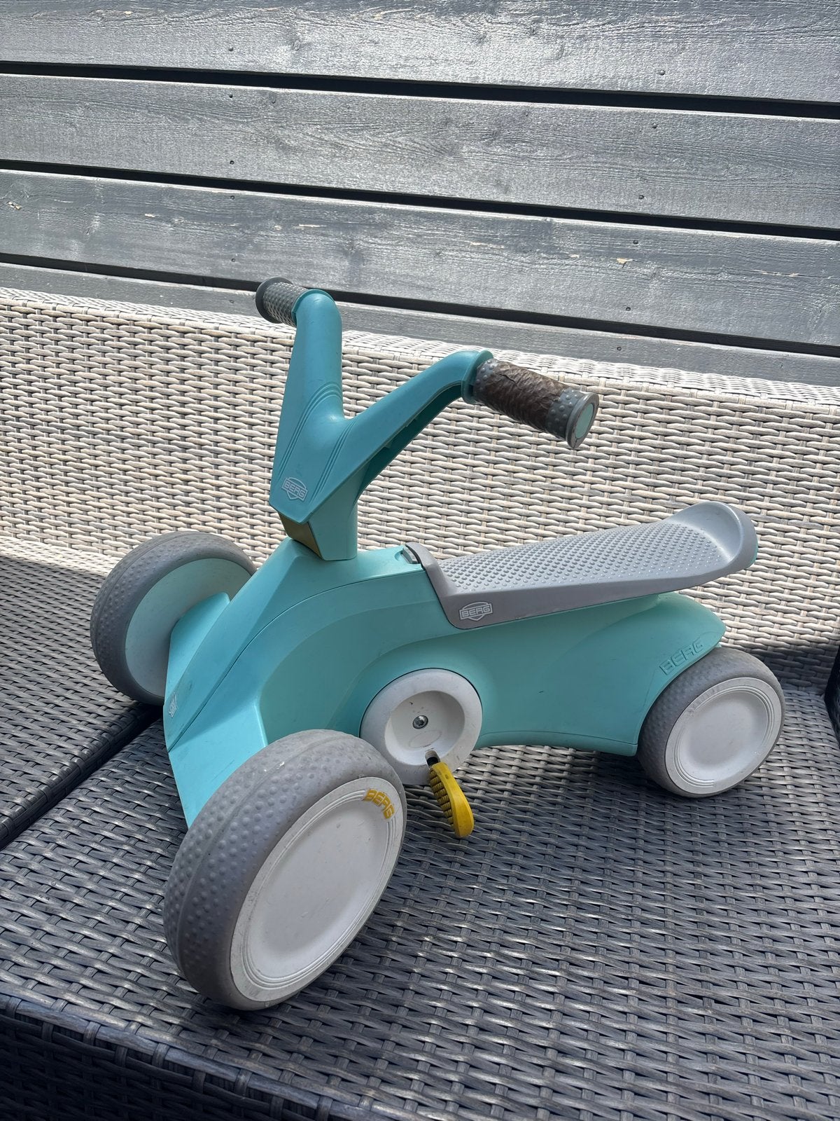 BERG Go2 Loopfiets/Loopauto - mintgroen, Ophalen, Gebruikt, Loopfiets