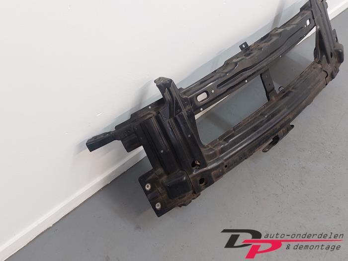 Frontpaneel van een Opel Antara, Gebruikt, -, -, Opel