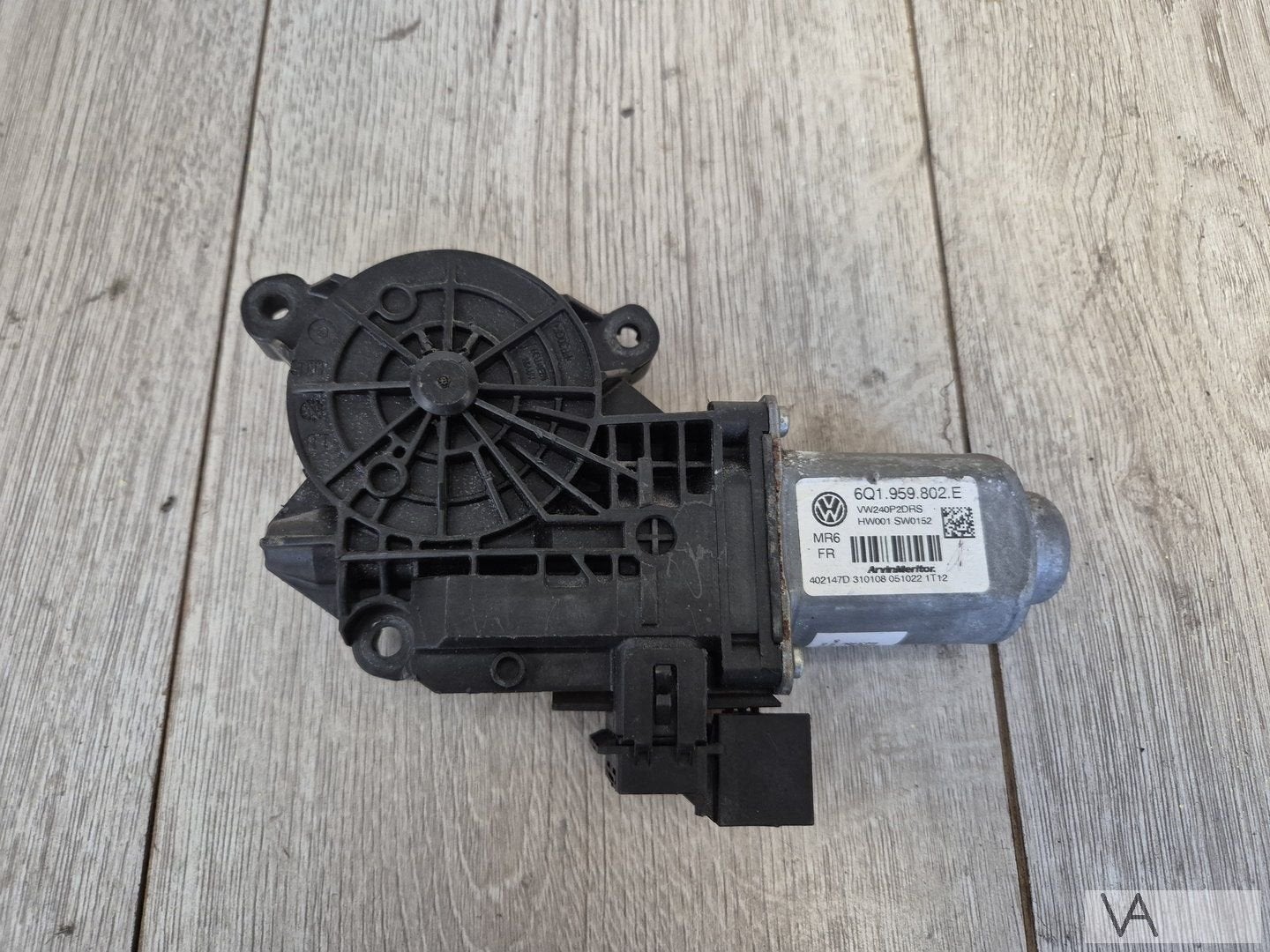 VW Polo 9n3 Skoda Fabia raammotor links voor 6q1959802E €100, Auto-onderdelen, Elektronica en Kabels, Gebruikt, -, -, Ophalen of Verzenden