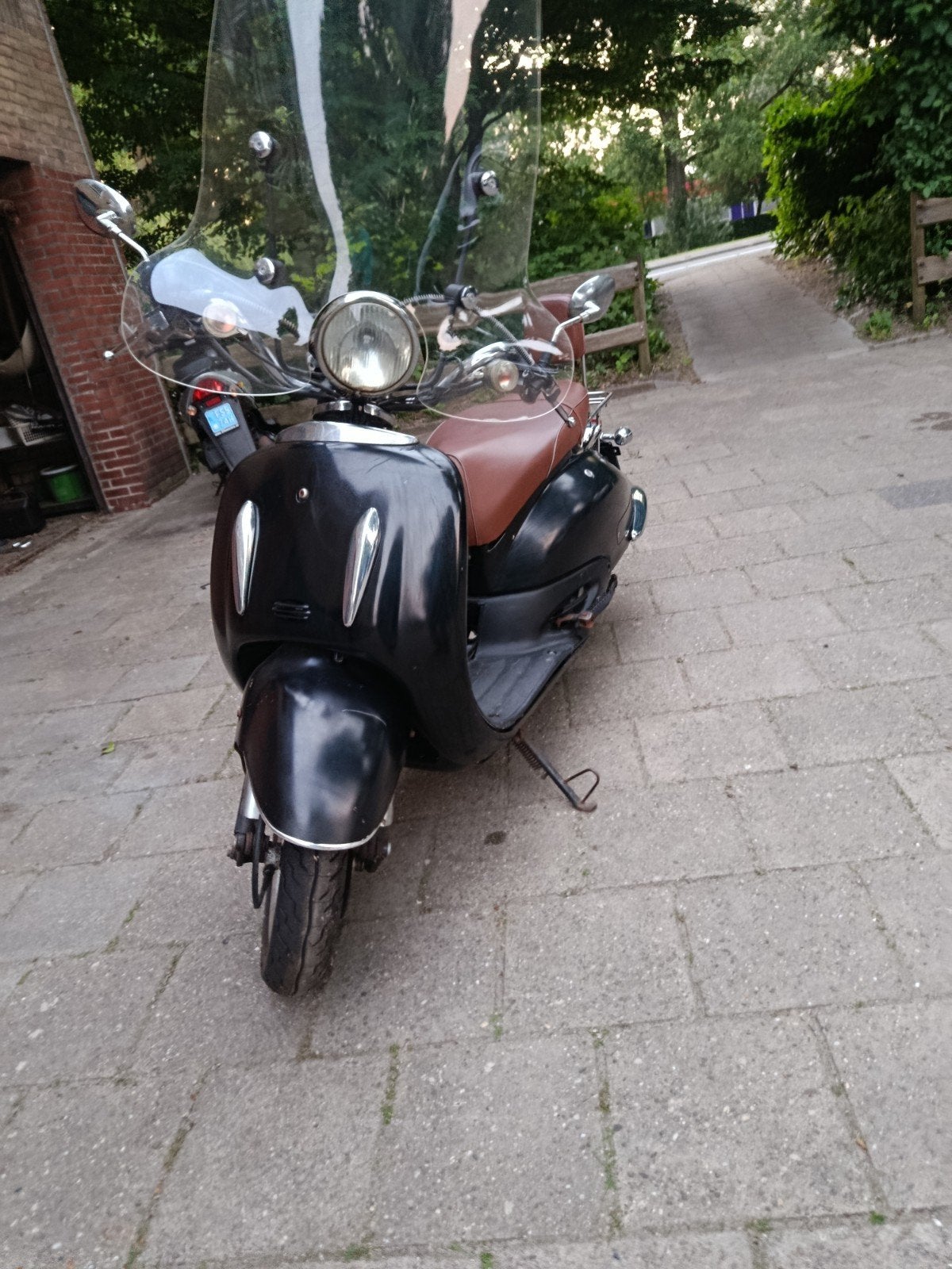 Scooter retro model (25km), Ophalen, Gebruikt