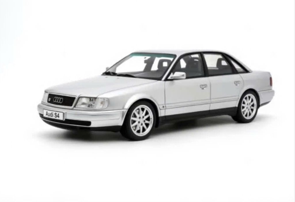 AUDI S4 4.2 V8 CRYSTAL ZILVER C6 1993 OTTO MOBILE 1/18 OT464