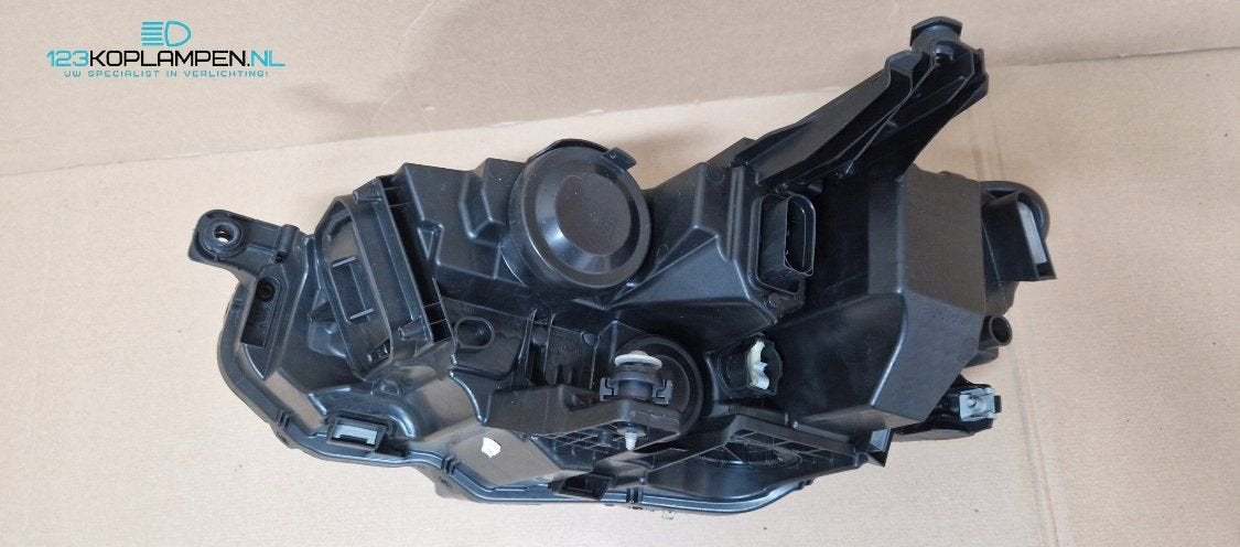 VW Volkswagen Passat B8 Facelift Full Led Koplamp rechts, Gebruikt, -, Volkswagen, -