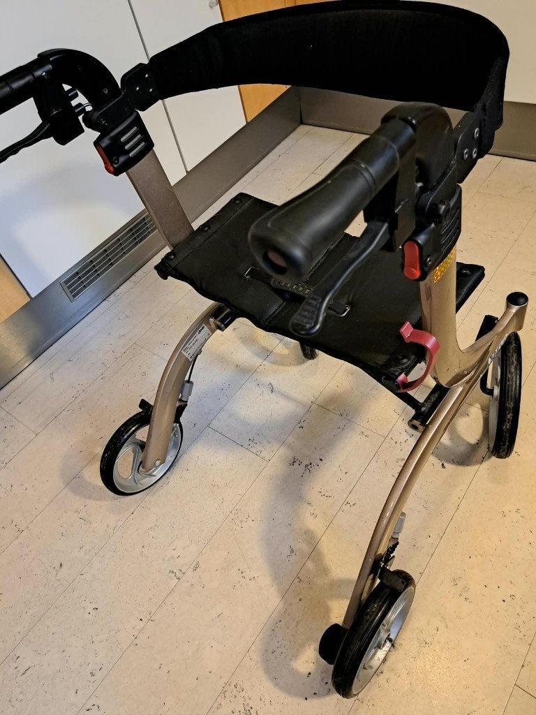 Rollator Nitro Drive - type S, Ophalen, Lichtgewicht, Gebruikt