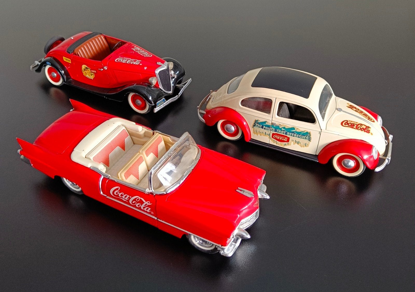 Coca-Cola modelauto's Solido Ford, Cadillac, Volkswagen 1:18, Hobby en Vrije tijd, Modelauto's | 1:18, Ophalen of Verzenden, Gebruikt