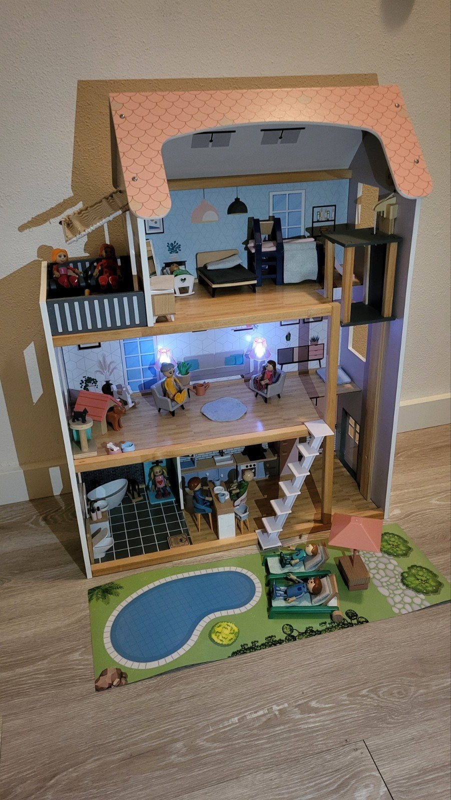 Lipulu XXL poppenhuis met extra's, Kinderen en Baby's, Ophalen, Zo goed als nieuw, Poppenhuis