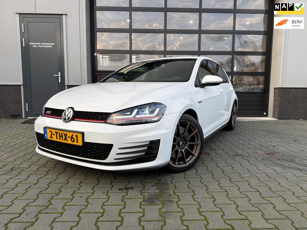 Volkswagen Golf 2.0 TSI GTI Performance ORG NL distributieke, Gebruikt, 4 cilinders, 1984 cc, Wit