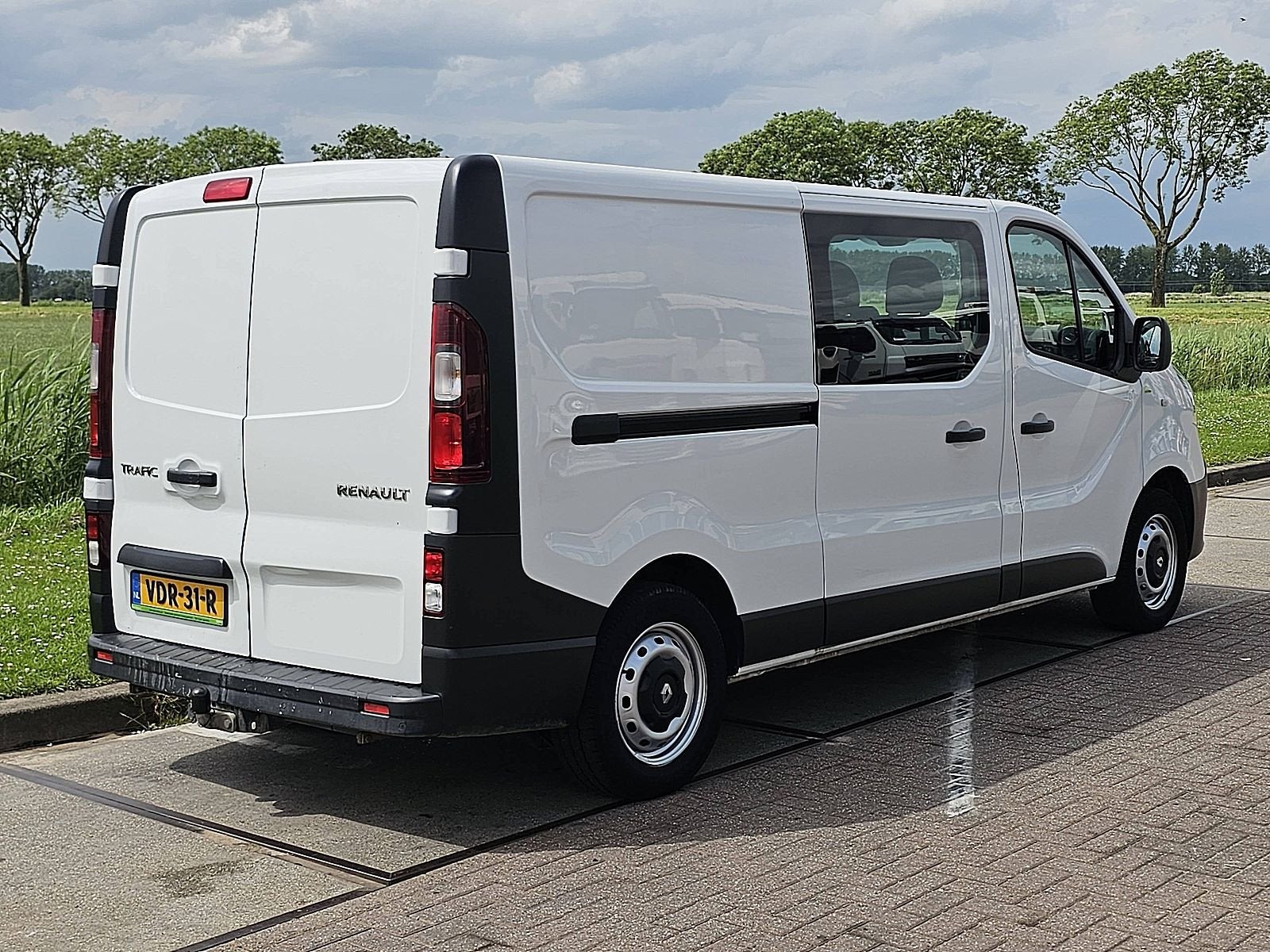 RENAULT TRAFIC 2.0 DCI l2 dc 145pk led, Auto's, Voorwielaandrijving, 145 pk, Gebruikt, Euro 6