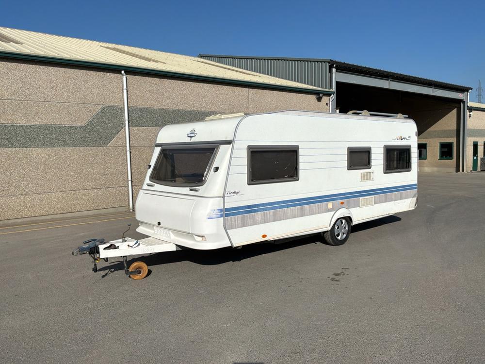 2001 Hobby 540ULA Caravan, Bedrijf, 7 tot 8 meter, Hobby