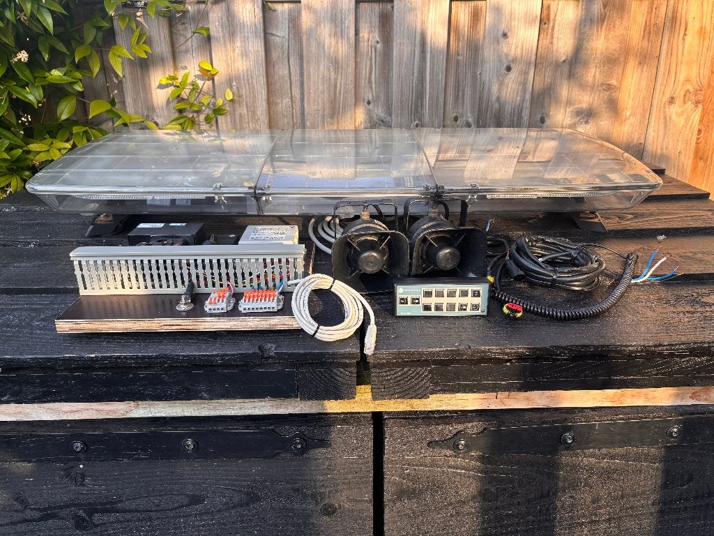 Intav Blauw Amber LED zwaailicht met 2 toon sirene zwaailamp, Auto diversen, Ophalen
