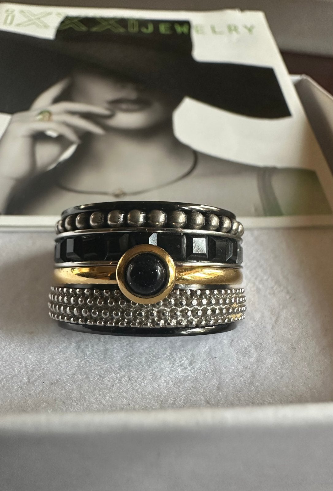 IXXXI Ring Compleet maat 19,5. Breed 14mm NIEUW!, Sieraden, Tassen en Uiterlijk, IJzer of Staal, 19 tot 20, Nieuw, Ophalen of Verzenden