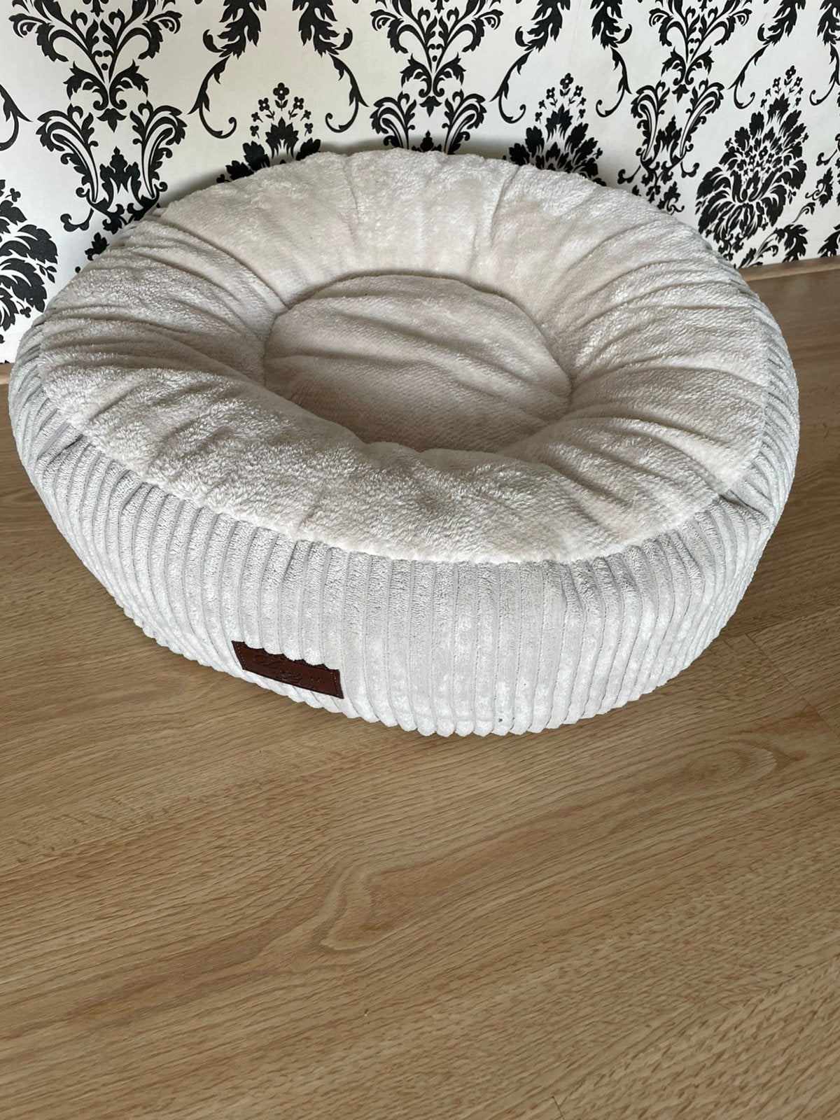 Designed by Lotte Kattenmand lichtgrijze rib(nieuw), Dieren en Toebehoren, Ophalen of Verzenden, Nieuw