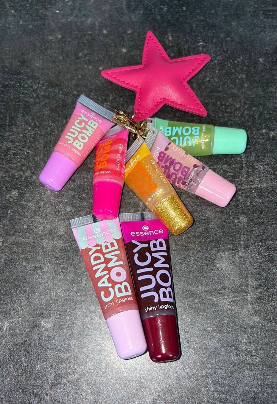 Essence Juicy Bomb & Candy Bomb Lipgloss Set, Sieraden, Tassen en Uiterlijk, Verzenden, Nieuw, Make-up, Overige kleuren