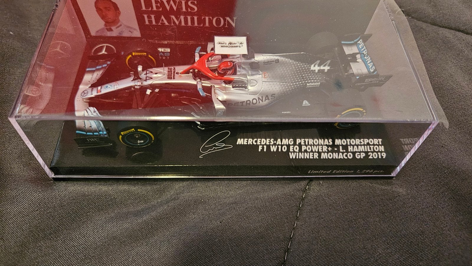 Minichamps F1 W10 EQ Power+ L. Hamilton Monaco GP 2019, Ophalen of Verzenden, Nieuw