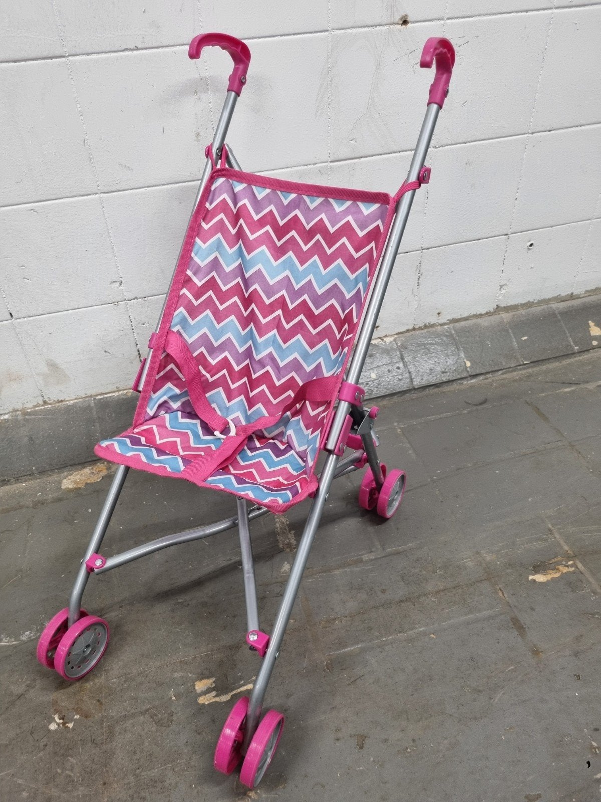 Zo goed als nieuwe poppenbuggy, Kinderen en Baby's, Ophalen, Zo goed als nieuw, Meisje
