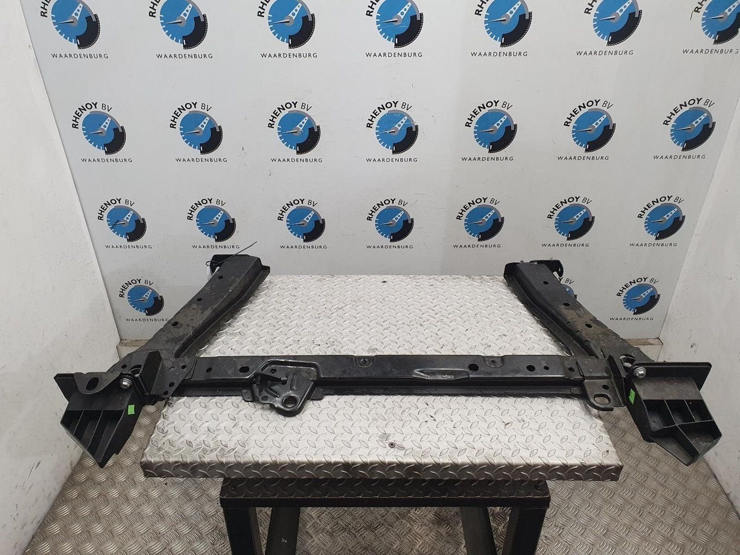 RENAULT ZOE SUBFRAME VOOR 2019, Ophalen of Verzenden, Gebruikt, Stiba lid