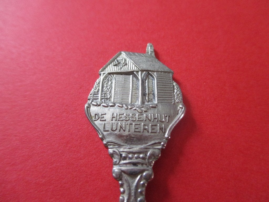Lepeltje De Hessenhut , Lunteren, Verzenden, Zo goed als nieuw