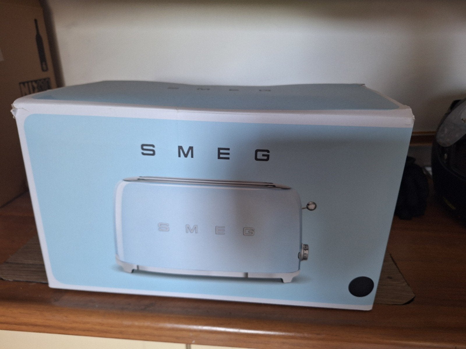 Nieuwe Smeg broodrooster - Zwart, Witgoed en Apparatuur, Broodroosters, Ophalen of Verzenden, Nieuw
