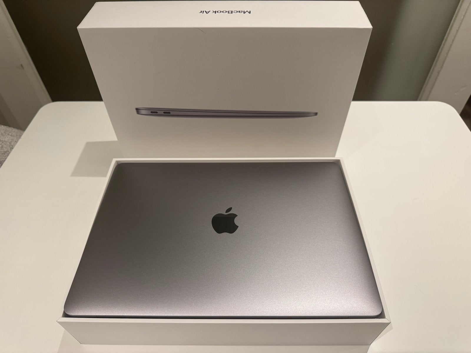 MacBook Air 13-inch (2020) - Zo goed als nieuw