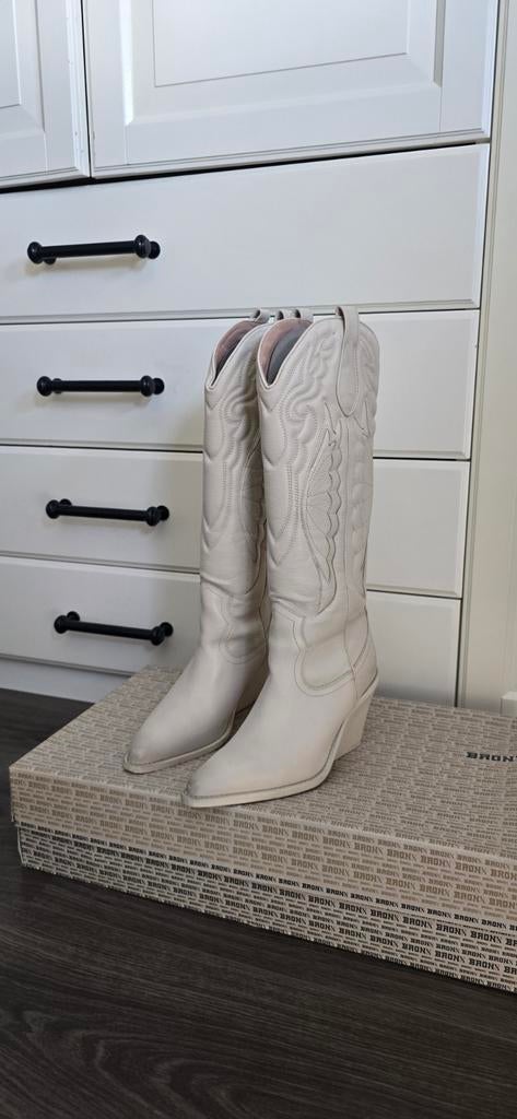 Bronx Western Laarzen - Crème, Kleding | Dames, Schoenen, Hoge laarzen, Bronx, Overige kleuren, Ophalen of Verzenden