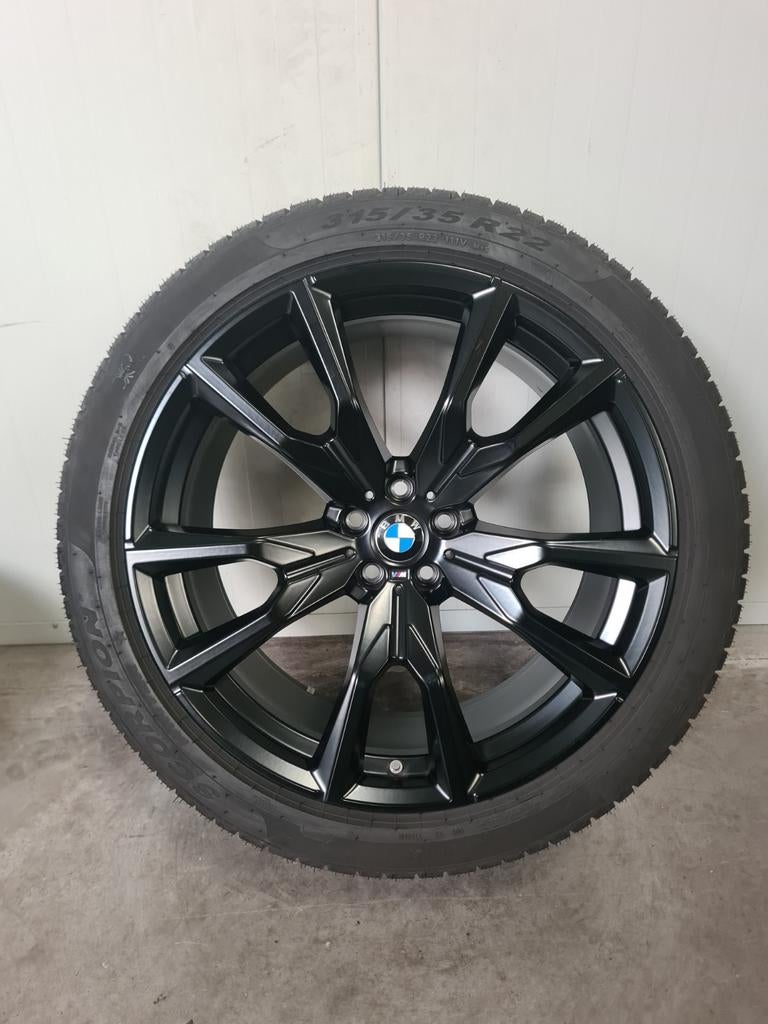 22' BMW X7 G07 Styling 755M Matzwart met winterbanden 8mm, Auto-onderdelen, Banden en Velgen, 275 mm, Banden en Velgen, Overige maten