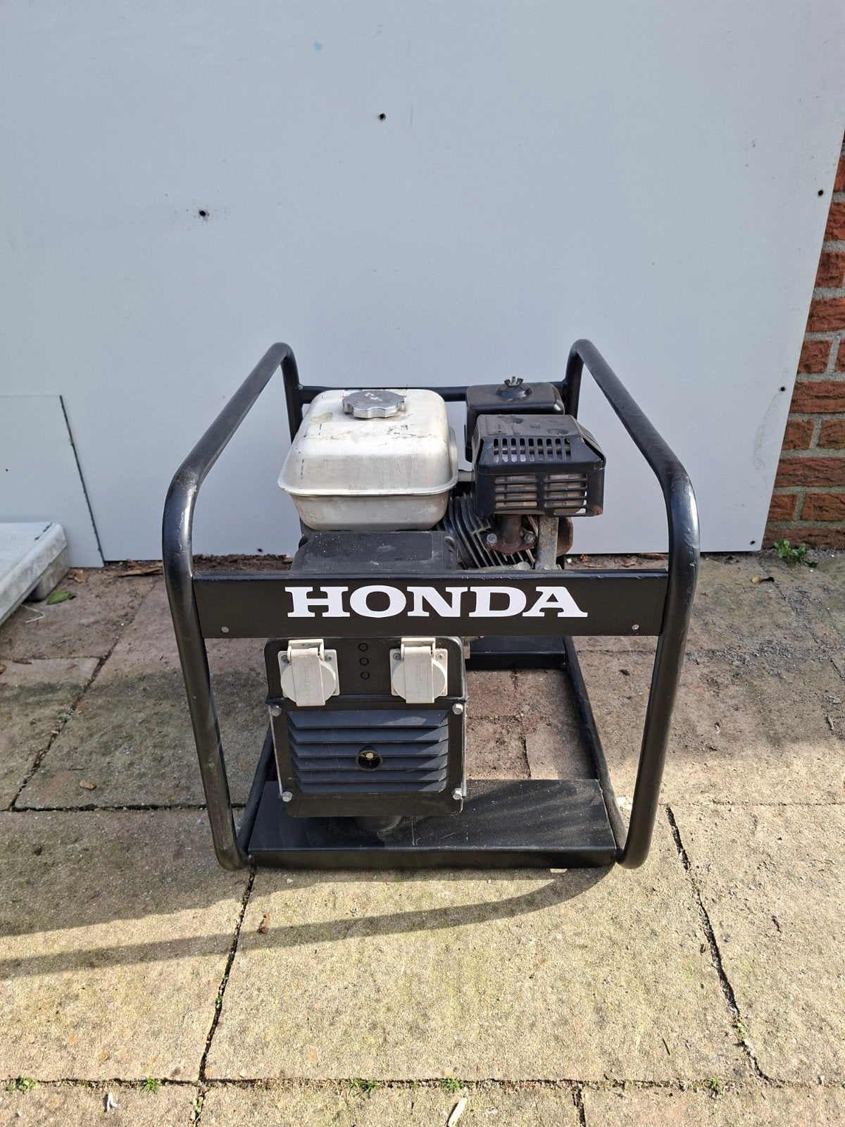 Honda eurom power  aggregaat, Doe-het-zelf en Verbouw, Aggregaten, Ophalen, Zo goed als nieuw, Minder dan 5 kVA, Benzine