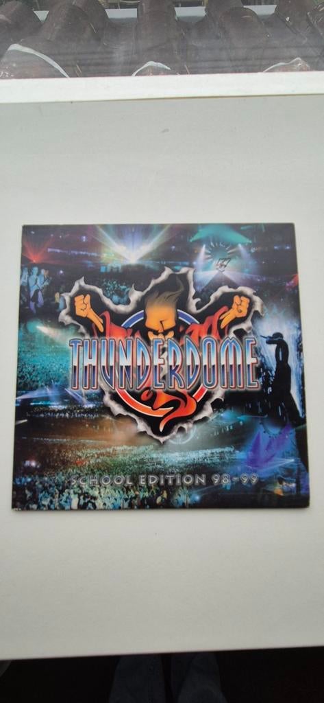 Thunderdome schooledition 98-99, Ophalen of Verzenden, Zo goed als nieuw