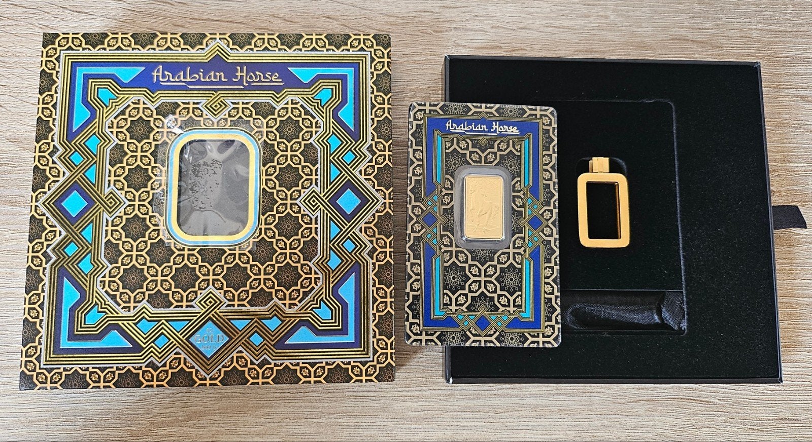 Nieuw: PAMP Arabian Horse 5g Pure Gold Bar + Pendant Frame, Verzenden, Goud