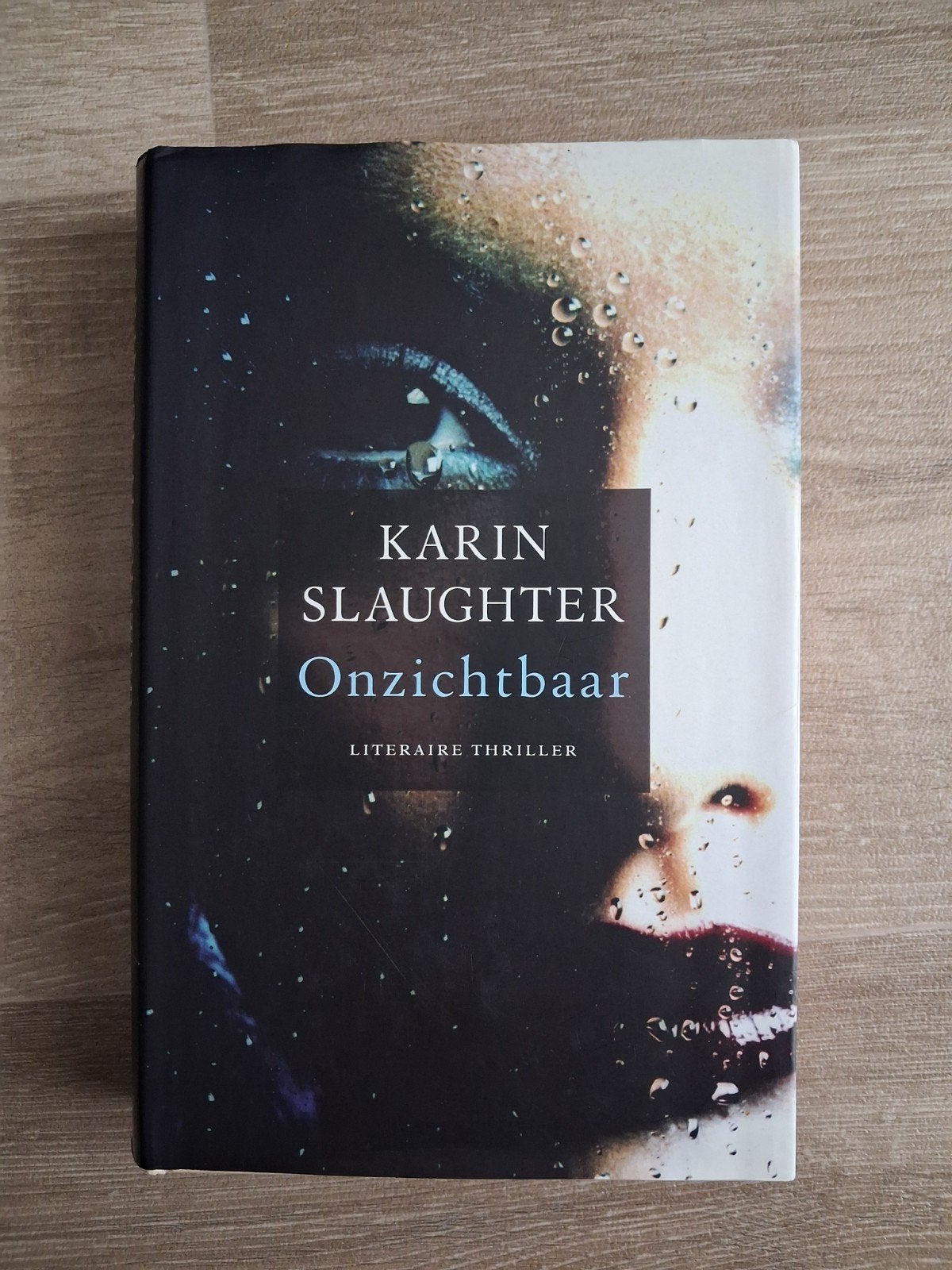 Onzichtbaar  - Karin Slaughter, Ophalen of Verzenden, Zo goed als nieuw