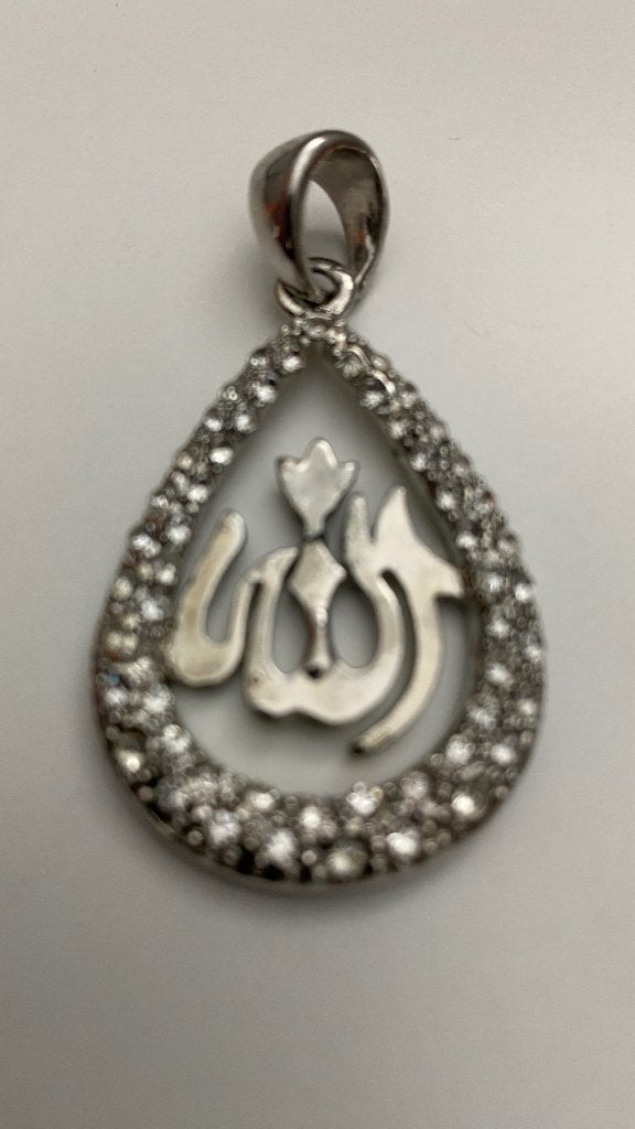 Zilverkleurige Allah hanger met strass, Overige materialen, Overige voorstellingen, Ophalen of Verzenden, Zo goed als nieuw