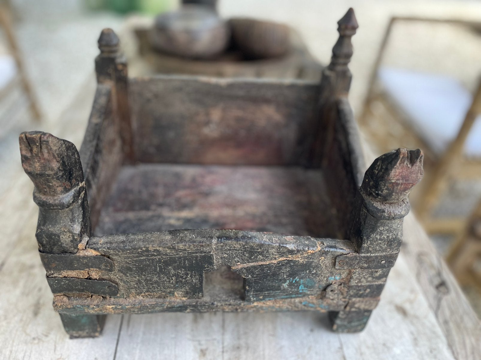 Oude bajot tempel uit India hout, altaar, Ophalen of Verzenden, Zo goed als nieuw, Minder dan 50 cm, 5 – 50