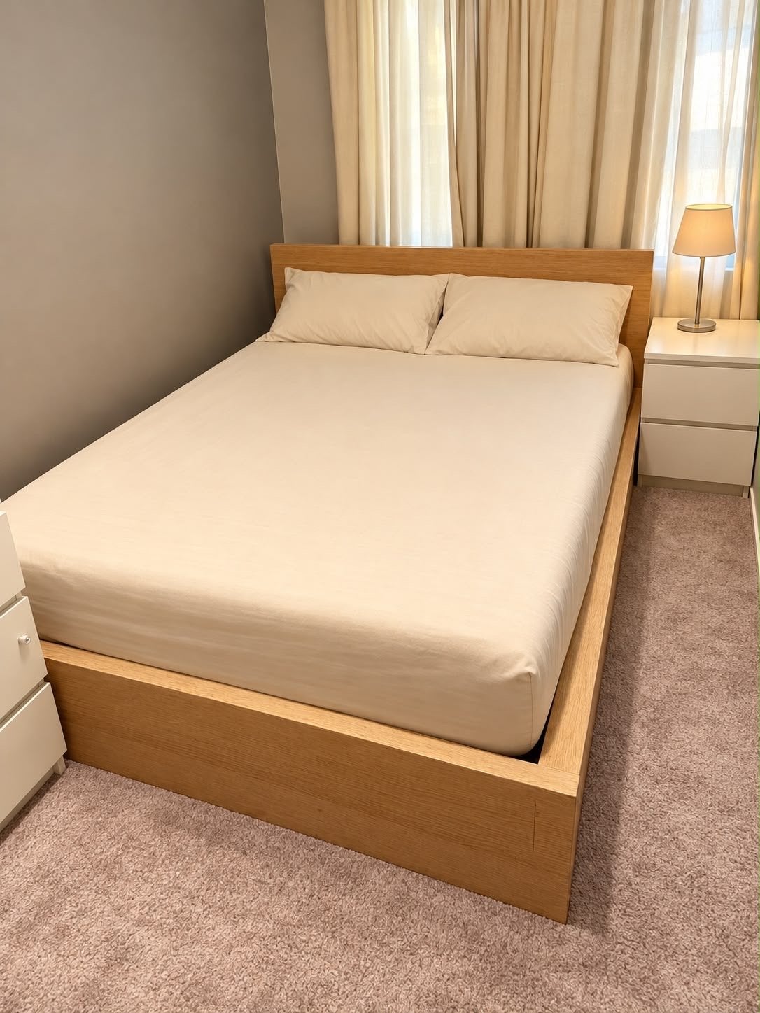 Gratis bed 140x200 cm, Ophalen, Gebruikt, Bruin, Tweepersoons