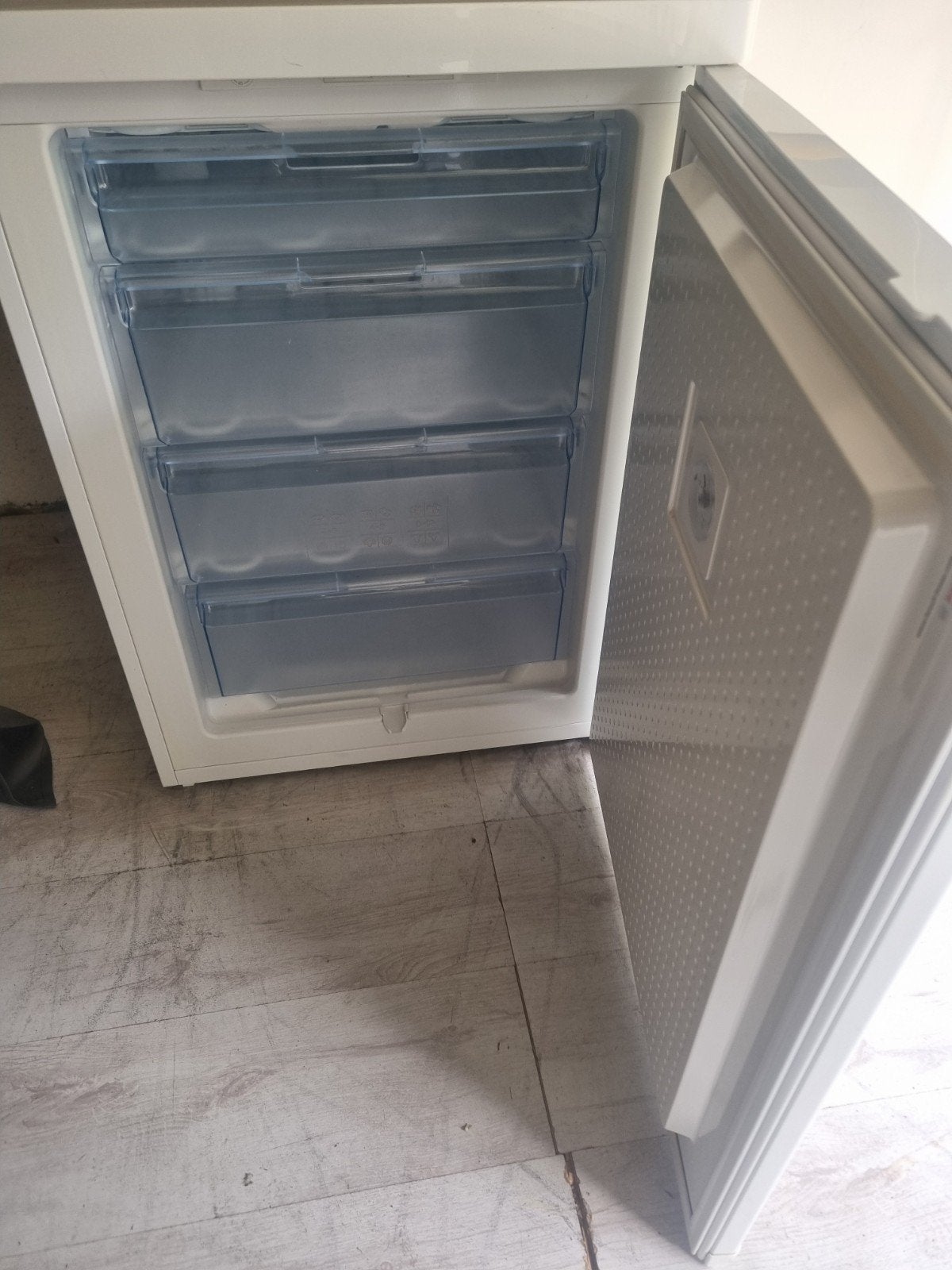 Bosch vrieskast vriezer tafelmodel A+, Witgoed en Apparatuur, Minder dan 60 cm, Zo goed als nieuw, Energieklasse A of zuiniger