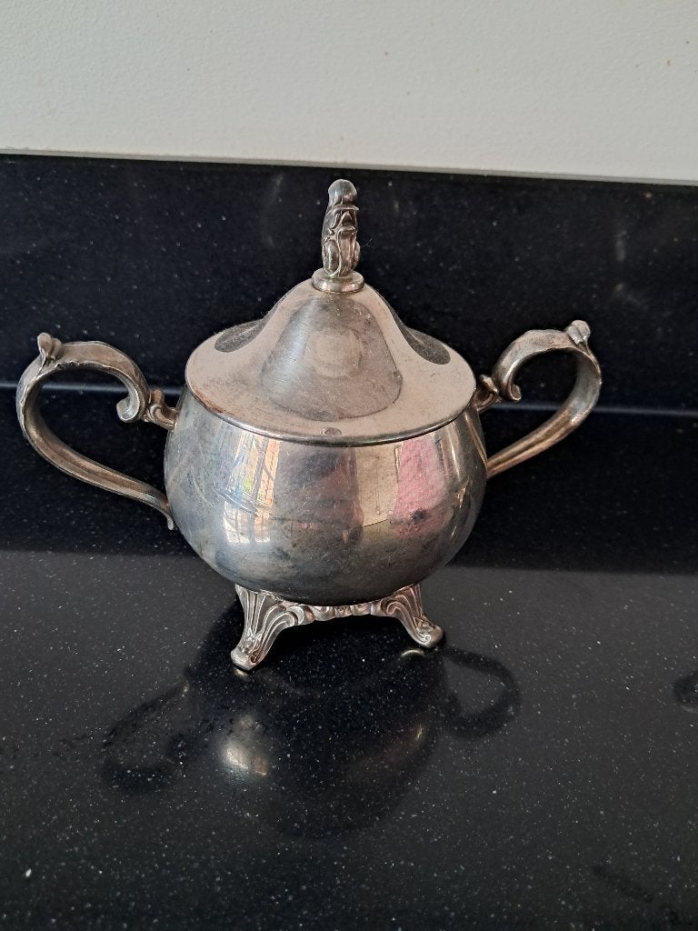 Oneida melkkannetje en suikerpot, Ophalen of Verzenden