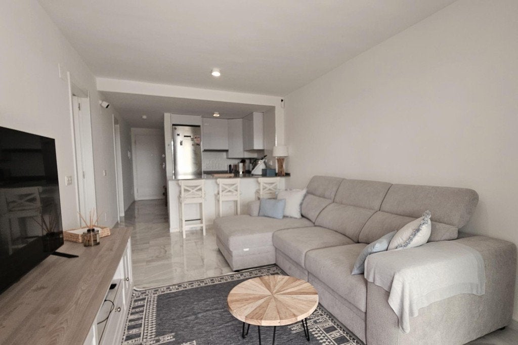 Aanbieding !! TOP Appartement in Casares snelle verkoop!!, Huizen en Kamers, Spanje, 2 kamers, Casares, Appartement