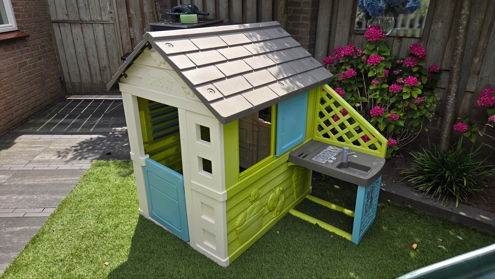 Smoby speelhuisje - Zo goed als nieuw, Ophalen, Zo goed als nieuw, Kunststof