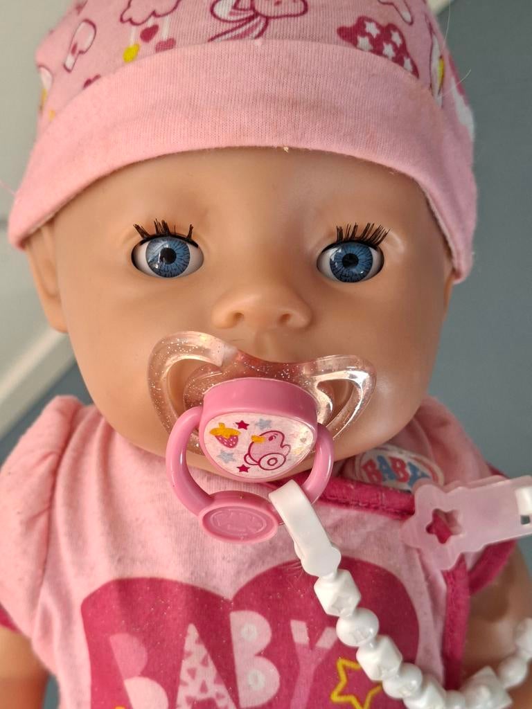 Baby Born pop met rompertje en mutsje, Ophalen of Verzenden, Gebruikt, Babypop