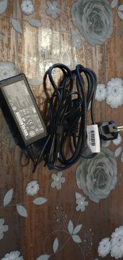 Adapter voor laptop LITEON  19 V   3.42 A   65W, Ophalen, Zo goed als nieuw