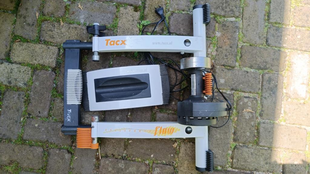 Tacx Flow T1682 fietstrainer, gebruikt, Ophalen of Verzenden, Gebruikt, Overige typen