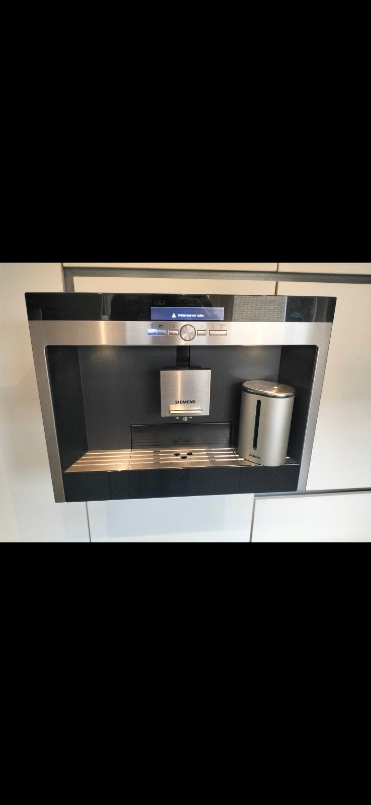 Siemens inbouw koffiemachine - storing bonen, Ophalen, Afneembaar waterreservoir, Gebruikt, 10 kopjes of meer