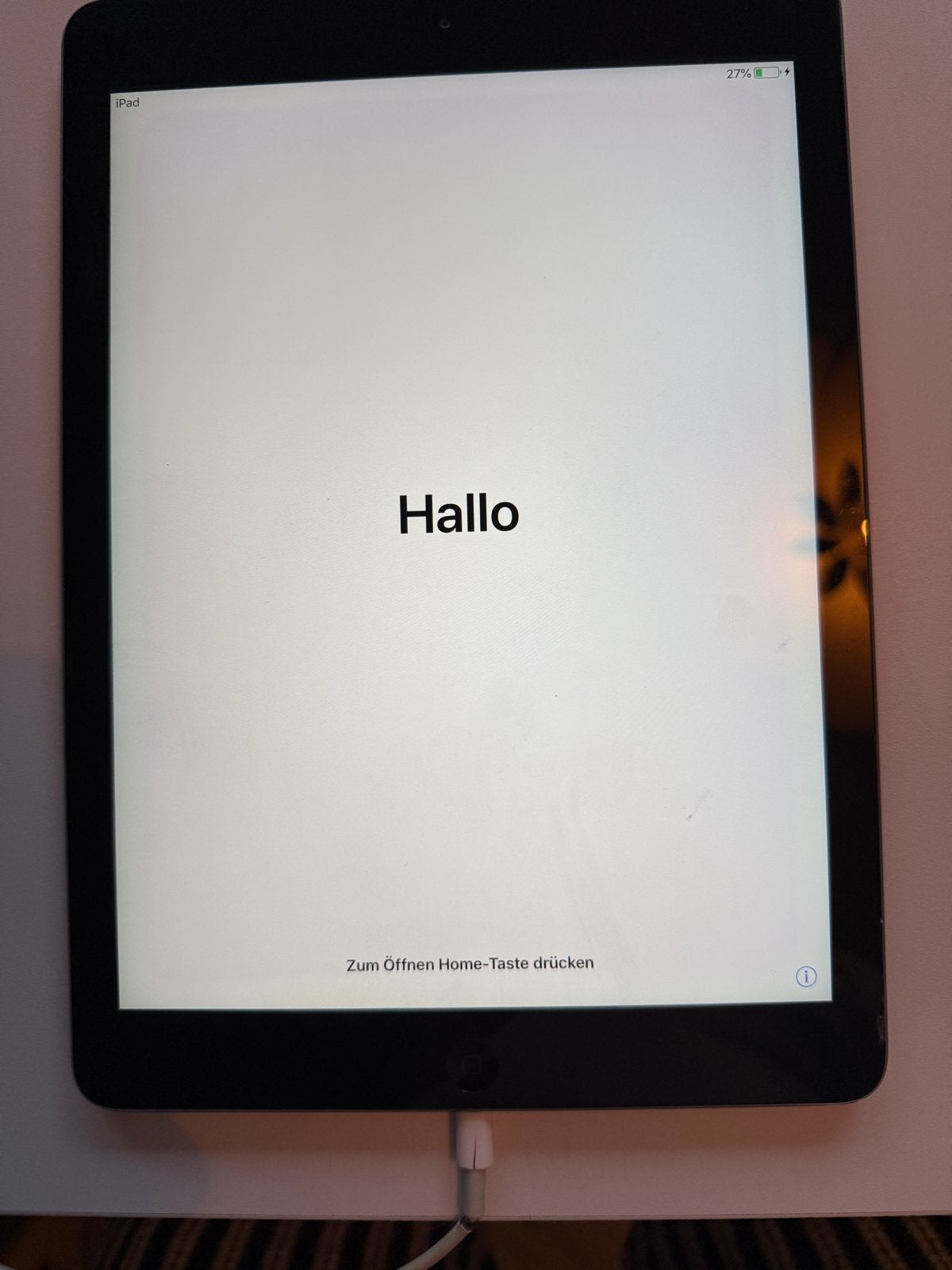 Apple iPad Air 1 A1474 - Zo goed als nieuw, Computers en Software, Apple iPads, 10 inch, Apple iPad Air, Ophalen of Verzenden