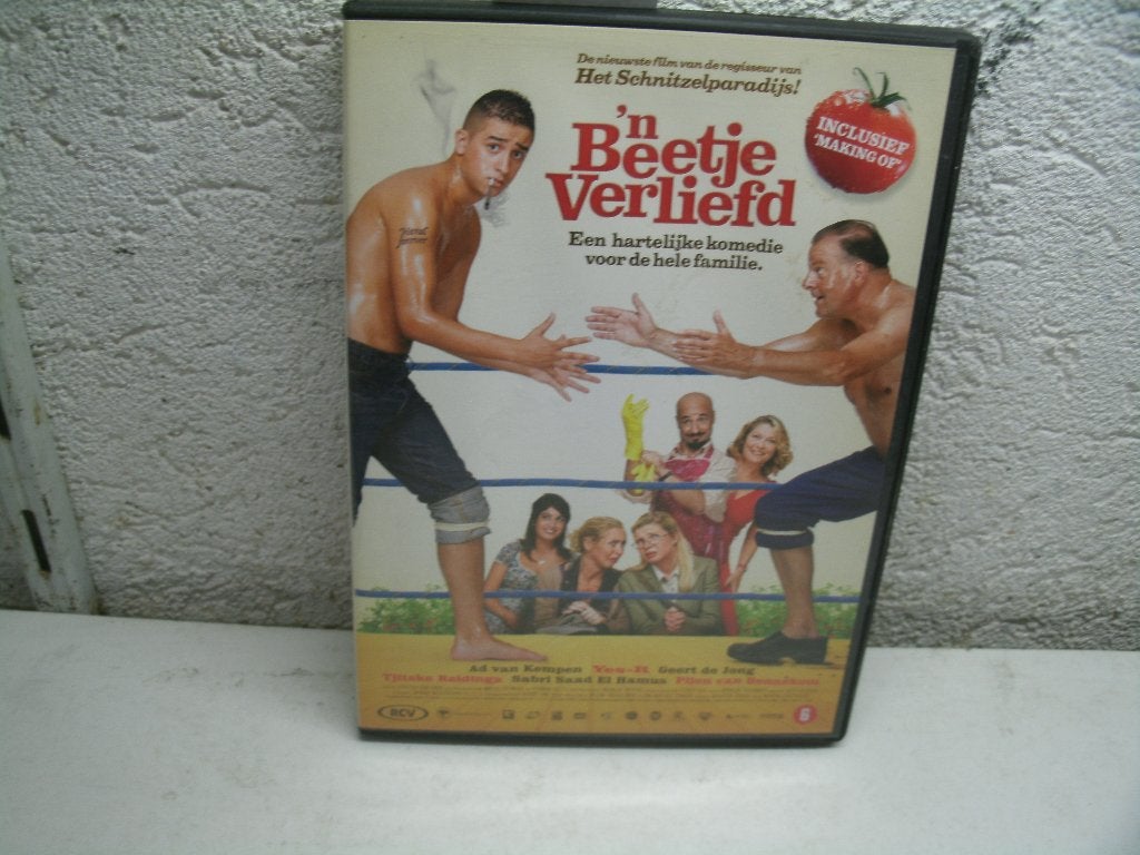 dvd 111b 'n beetje verliefd, Ophalen of Verzenden, Zo goed als nieuw, Komedie