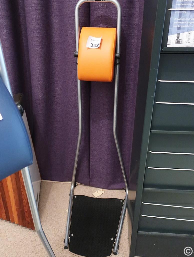Sta op Stoel - sta op hulp - stasteun - STAND4WORK - stahulp, Ophalen, Ergonomisch, Zo goed als nieuw, Zwart