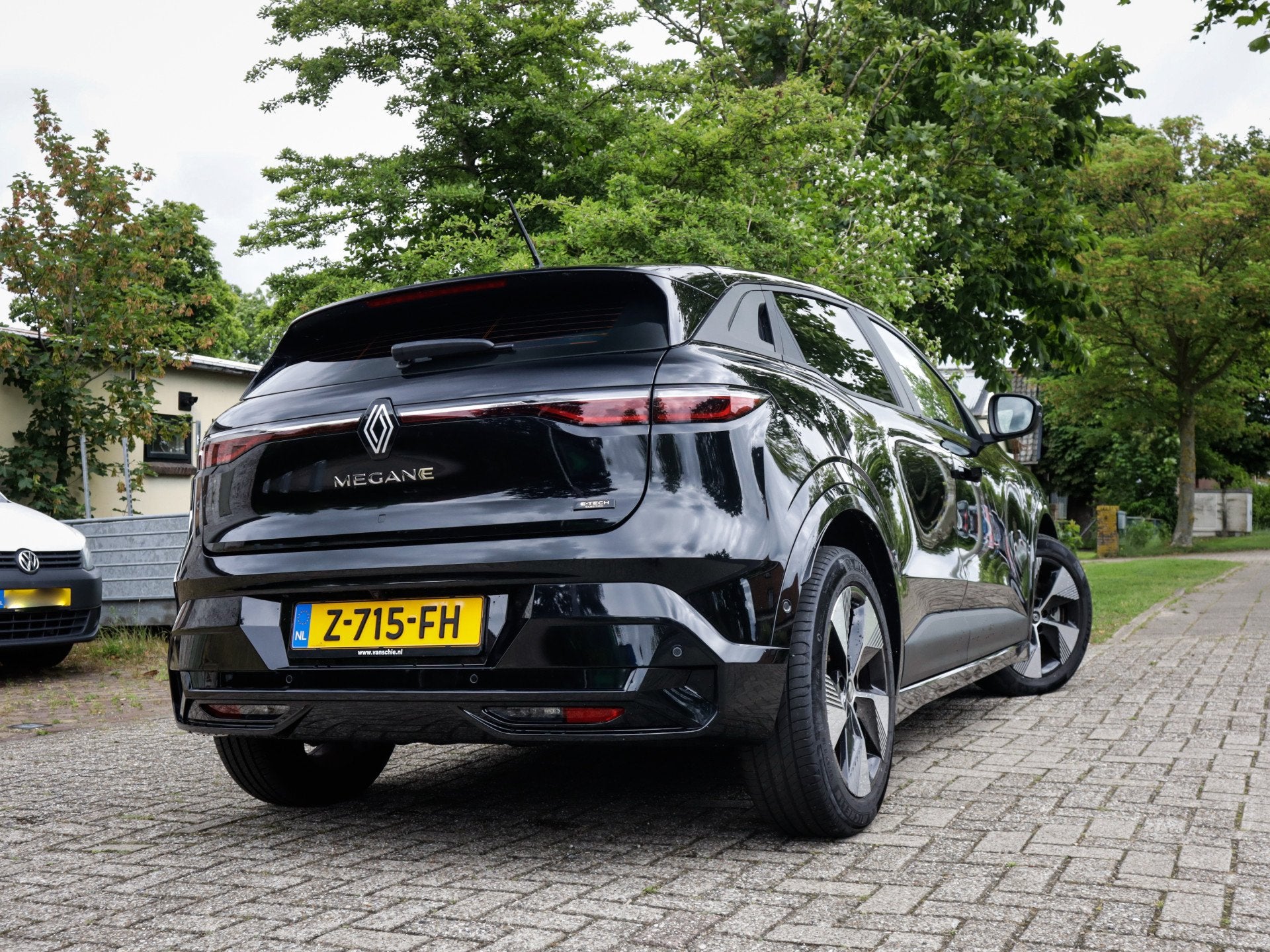 Renault Mégane E-Tech EV40 Boost Charge Equilibre 3-Fase 1e, 12 maanden, Stof, Gebruikt, Zwart