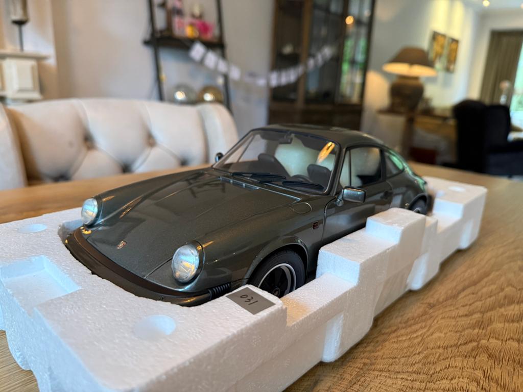 1:12 Porsche 911 3.2 Carrera Coupe groen Premium Classixxs, Nieuw, Ophalen of Verzenden, In der Gibitzen 27, D-90530 Wendelstein b. Nbg.