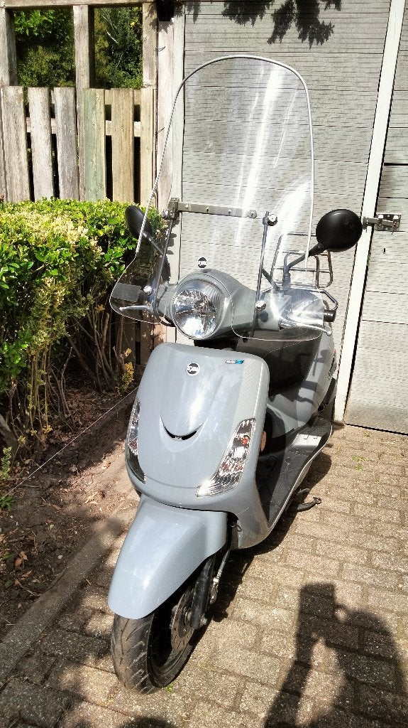 Sym Fiddle II scooter met windscherm, Ophalen, Overige modellen, Maximaal 45 km/u, Zo goed als nieuw