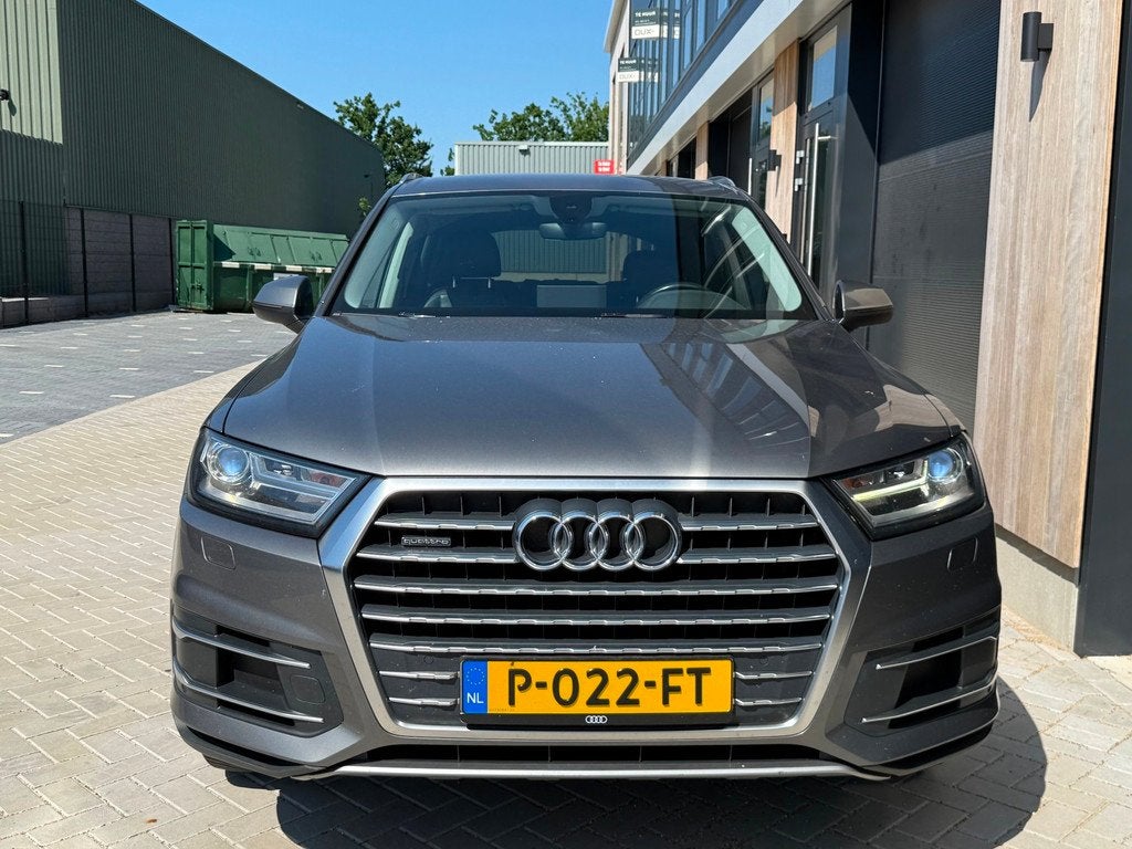 Audi Q7 3.0 TDI (bj2016) XENON|CAMERA|ELEK TREKHAAK, Auto's, Audi, Automaat, Gebruikt, 241 €/maand, Leder