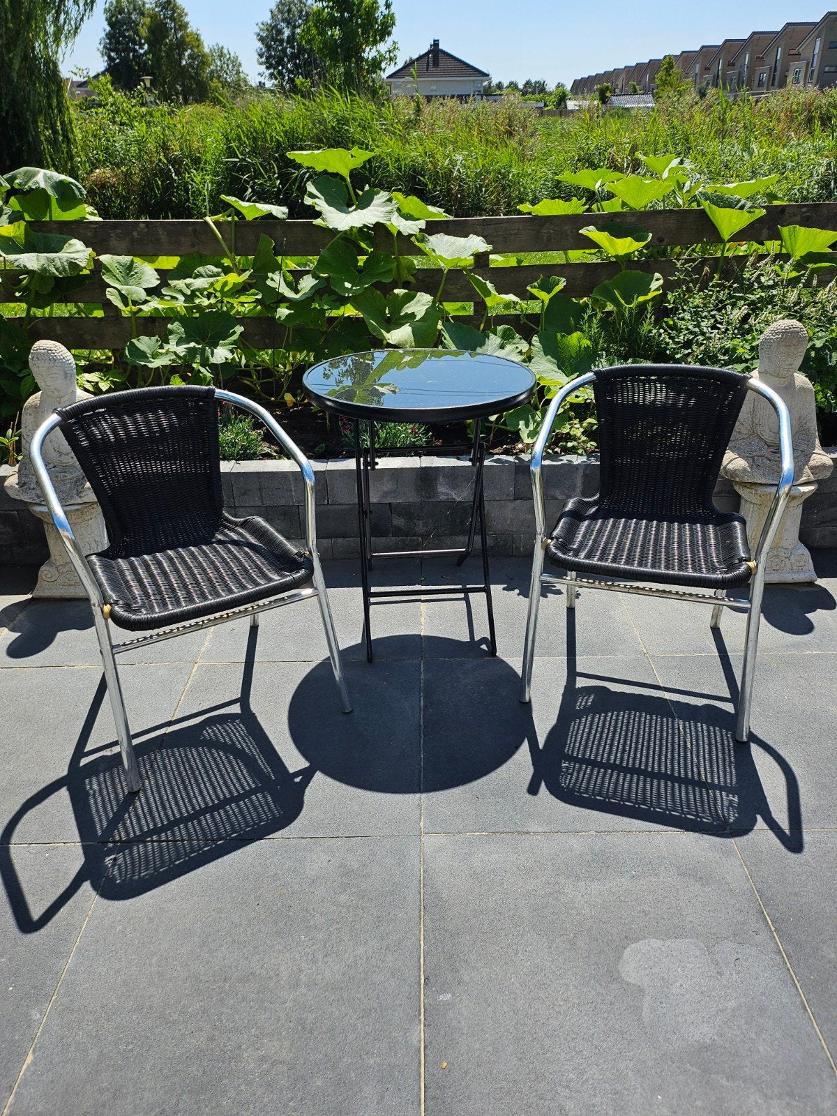 Balkonset: 2 stoelen en een tafel, Kunststof, Gebruikt, Tuinset, Eettafel
